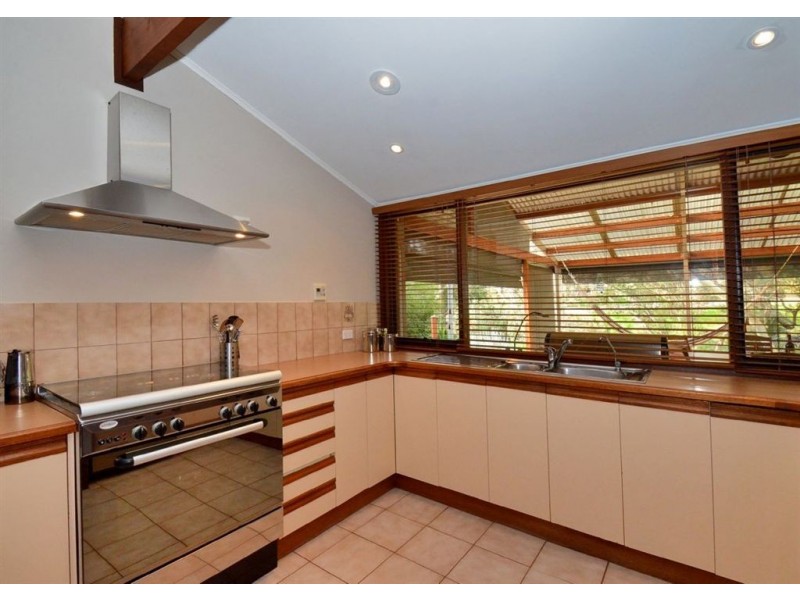 11 Rudge Close, Happy Valley SA 5159