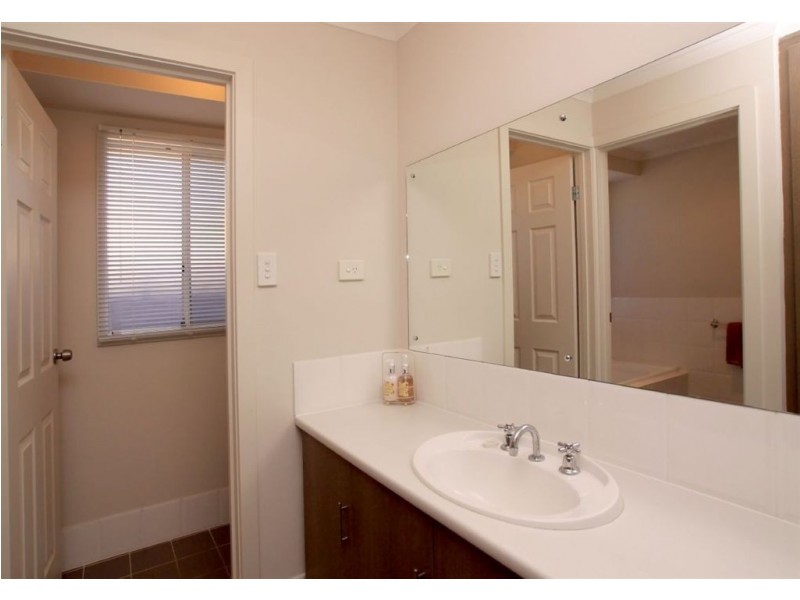 19 Henley Circuit, Seaford Rise SA 5169