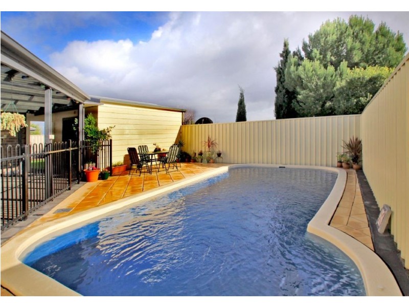 3 Best Close, Woodcroft SA 5162