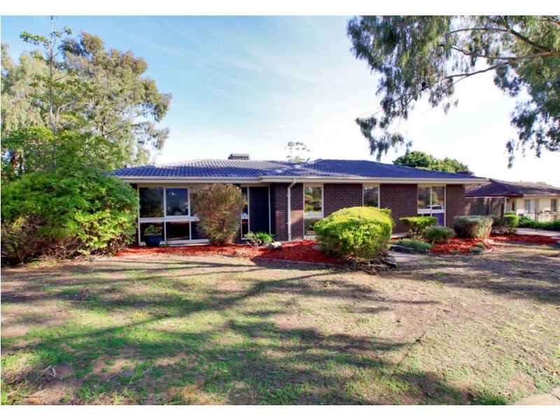 13 Horn Drive, Happy Valley SA 5159