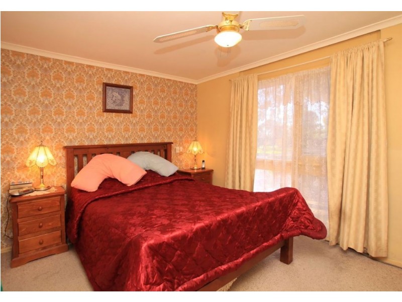 13 Horn Drive, Happy Valley SA 5159