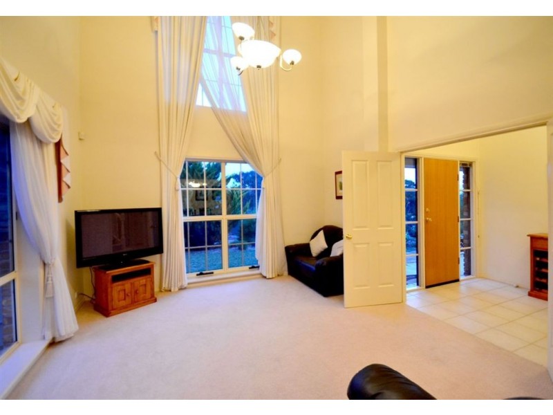 21 Ironbark Avenue, Flagstaff Hill SA 5159