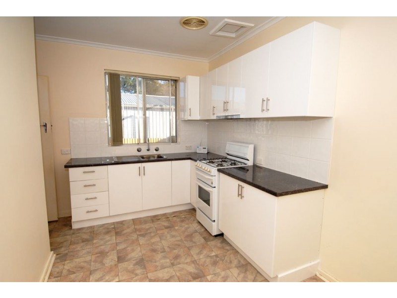 3/2A Moy Avenue, Warradale SA 5046