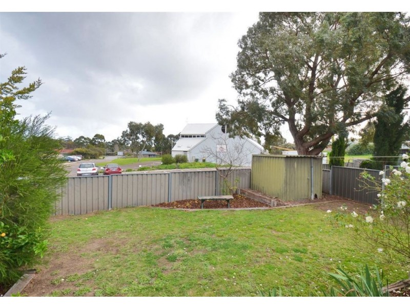 5 Jeanette Crescent, Aberfoyle Park SA 5159