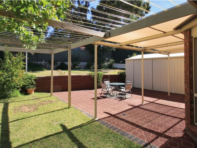 4 Cranbourne Drive, O’halloran Hill SA 5158