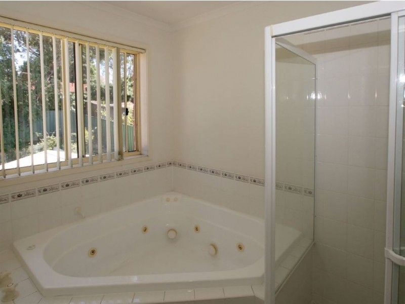 4 Cranbourne Drive, O’halloran Hill SA 5158