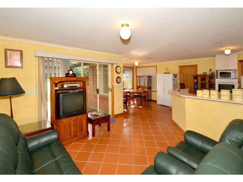39 Emerald Street, Flagstaff Hill SA 5159