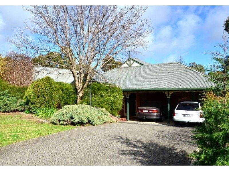 39 Emerald Street, Flagstaff Hill SA 5159