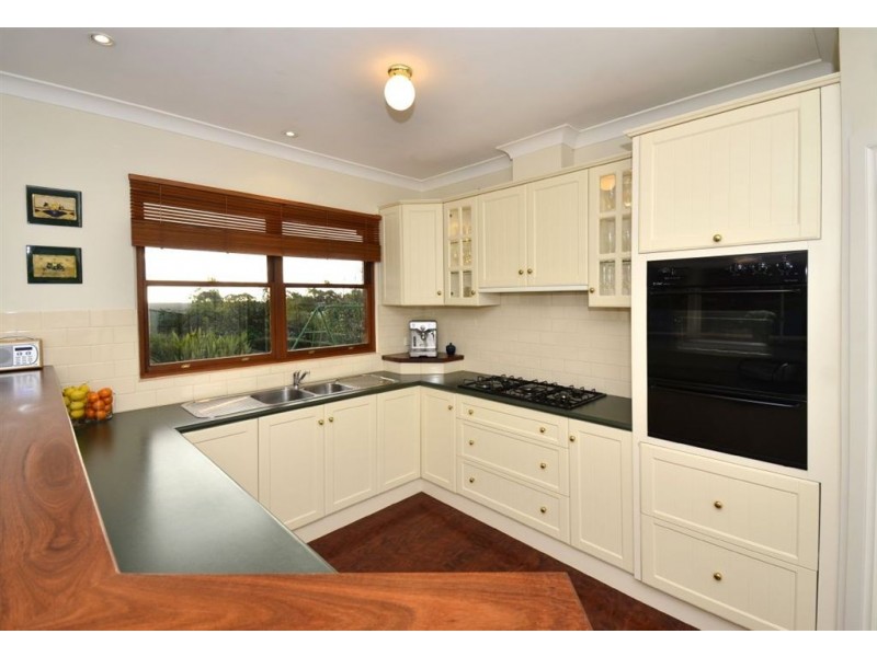 48 The Oaks Parade, Aberfoyle Park SA 5159