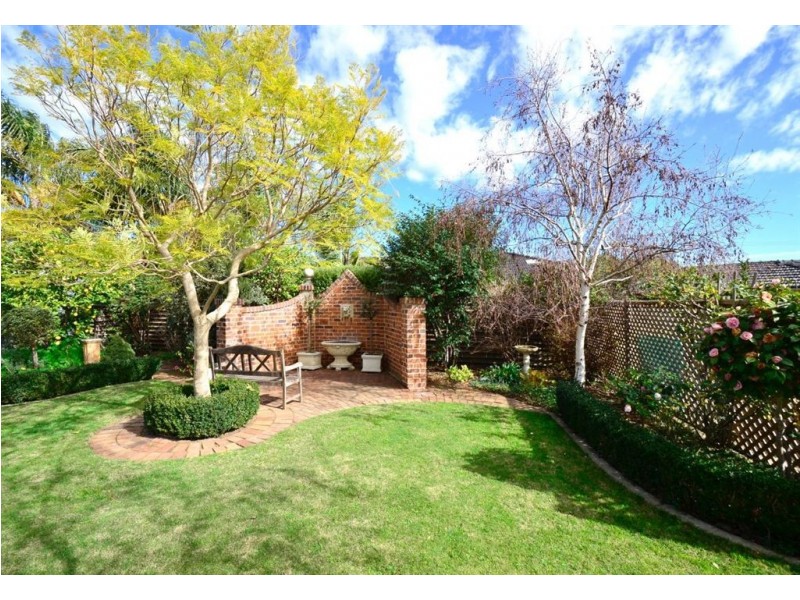 12 Bellaview Road, Flagstaff Hill SA 5159