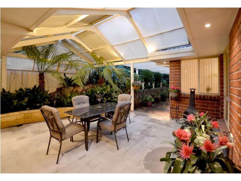 13 Alpine Road, Happy Valley SA 5159