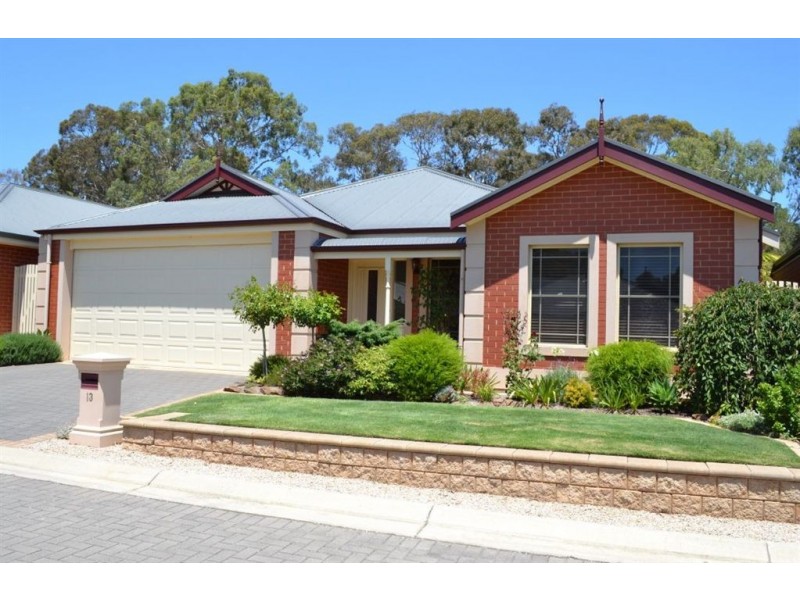 13 Alanah Close, Happy Valley SA 5159