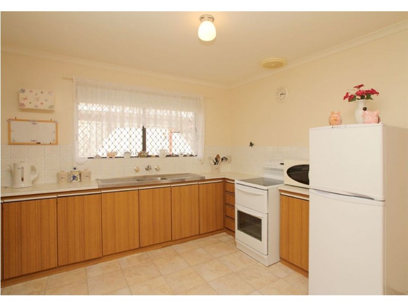 Unit 9, 11 McMahon Road, Morphett Vale SA 5162