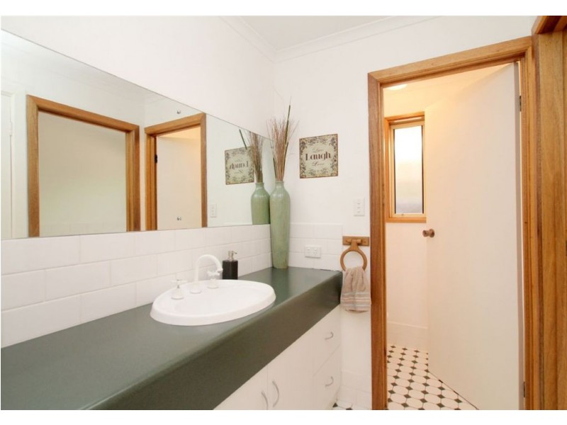 10 Lindsay Court, Aberfoyle Park SA 5159