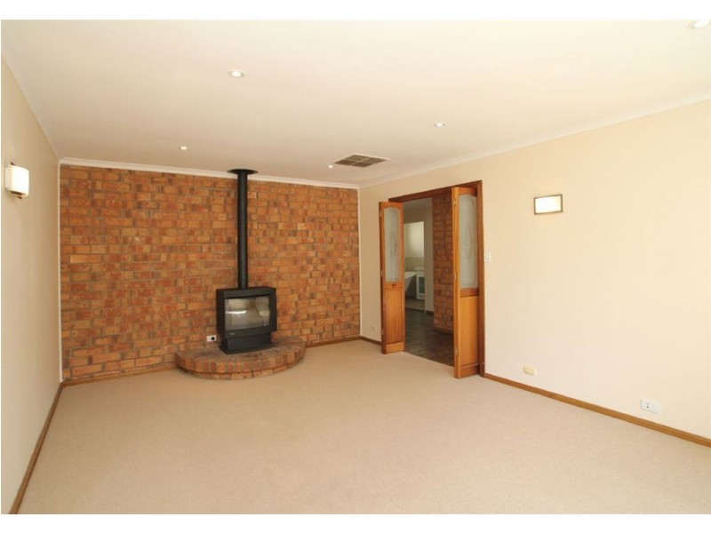 3 Grevillea Road, Aberfoyle Park SA 5159