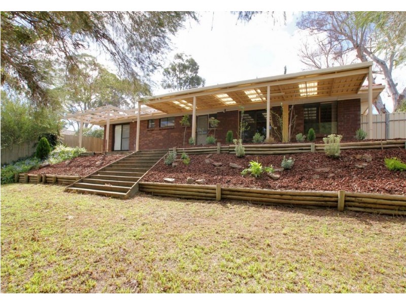 3 Grevillea Road, Aberfoyle Park SA 5159