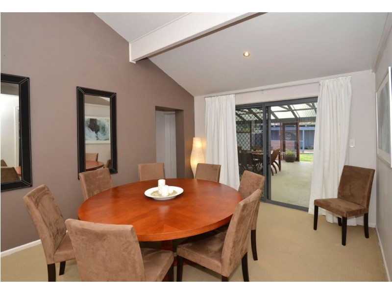 38 Topaz Drive, Flagstaff Hill SA 5159