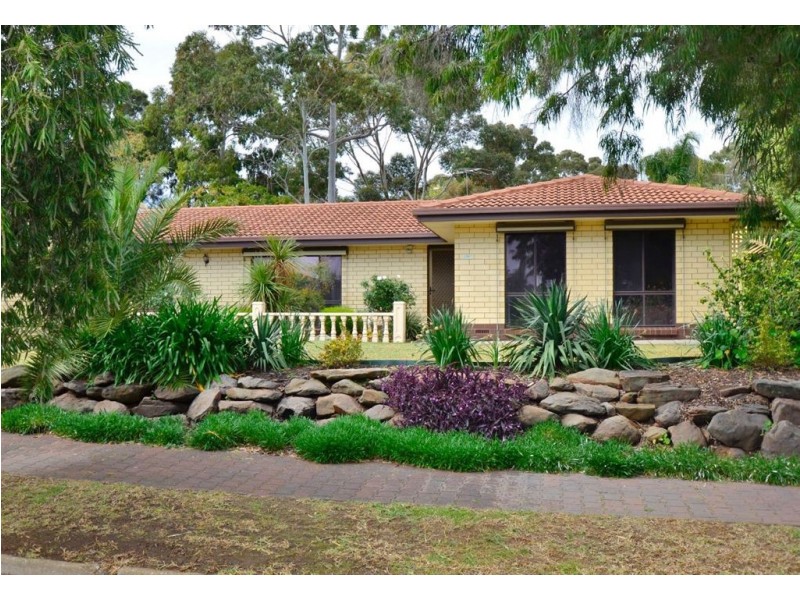 8 McDiarmid Avenue, Pasadena SA 5042