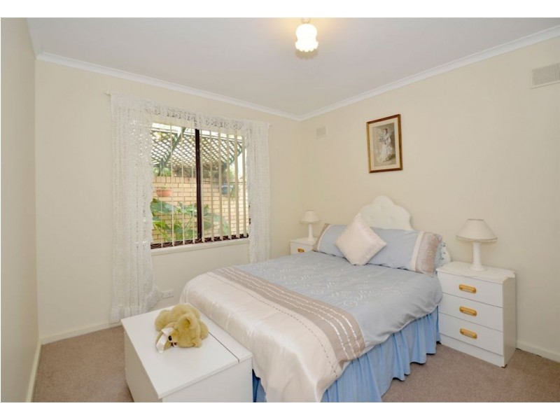 7 Camelot Crescent, Seacombe Heights SA 5047