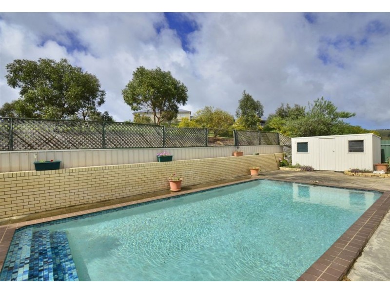 7 Camelot Crescent, Seacombe Heights SA 5047