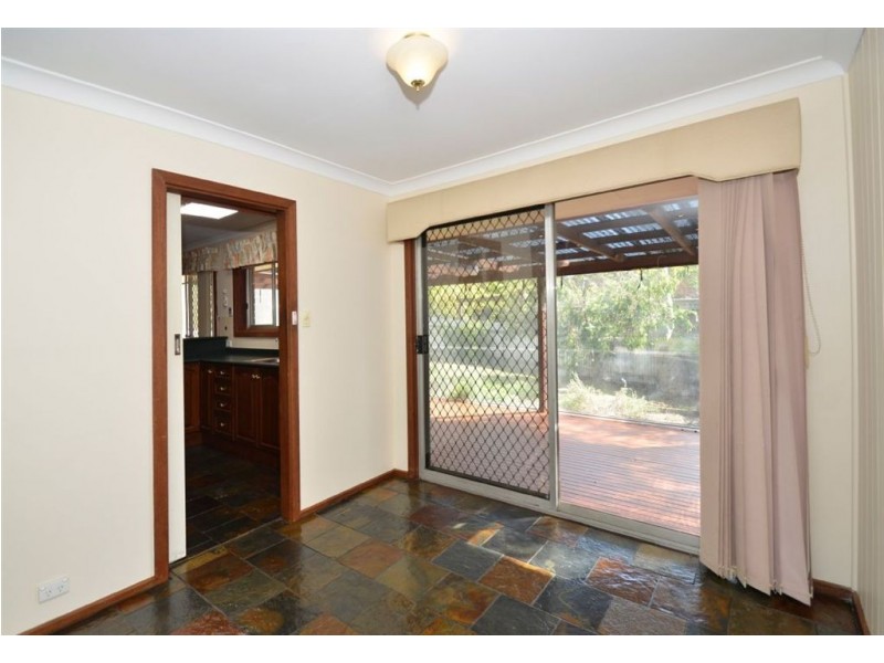 2 Ebor Crescent, Aberfoyle Park SA 5159