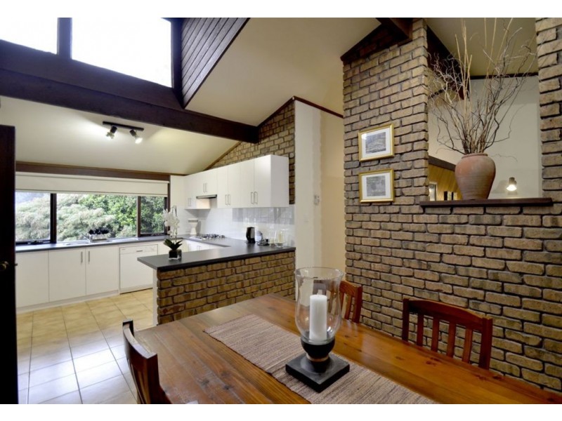 8 Palmyra Court, Flagstaff Hill SA 5159