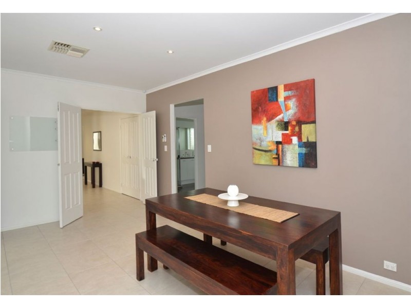 5 Pinnacle Crescent, Flagstaff Hill SA 5159
