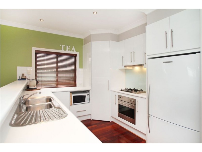 12 Dianne Street, Happy Valley SA 5159