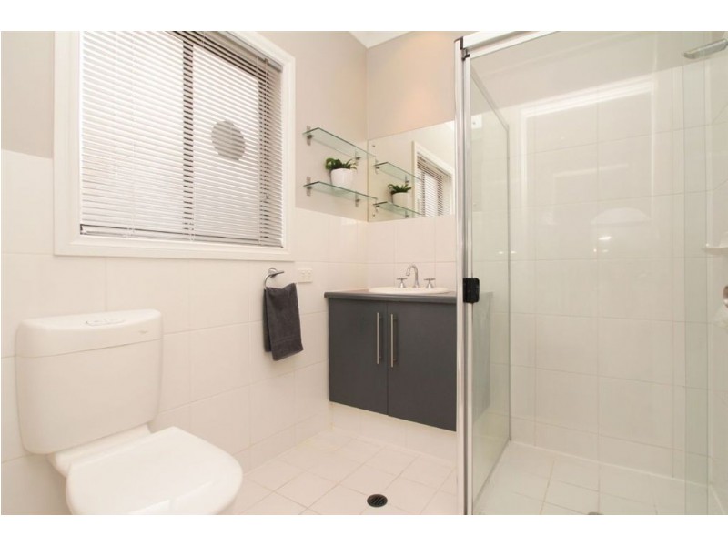 12 Dianne Street, Happy Valley SA 5159