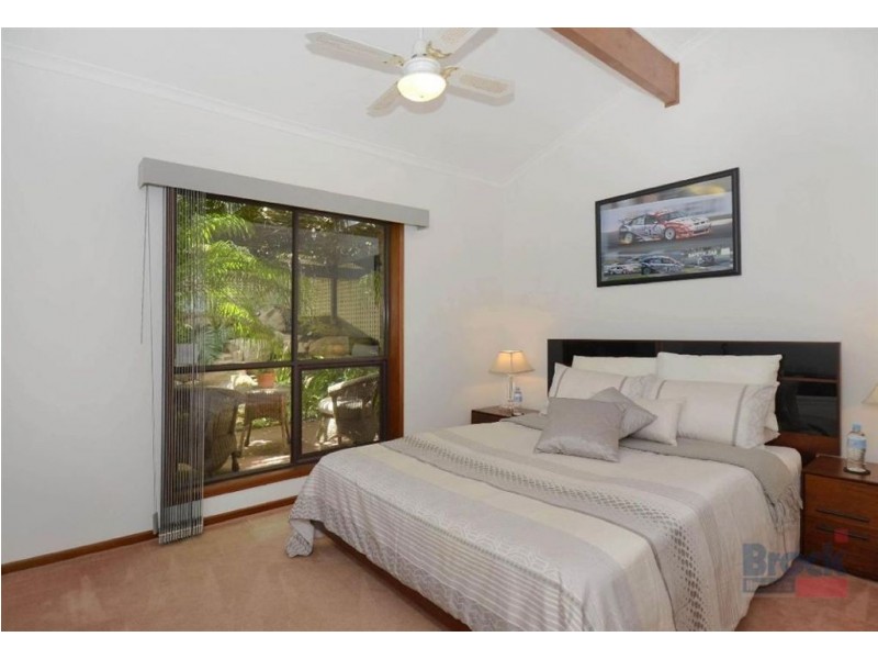 28 Monaco Circuit, Aberfoyle Park SA 5159