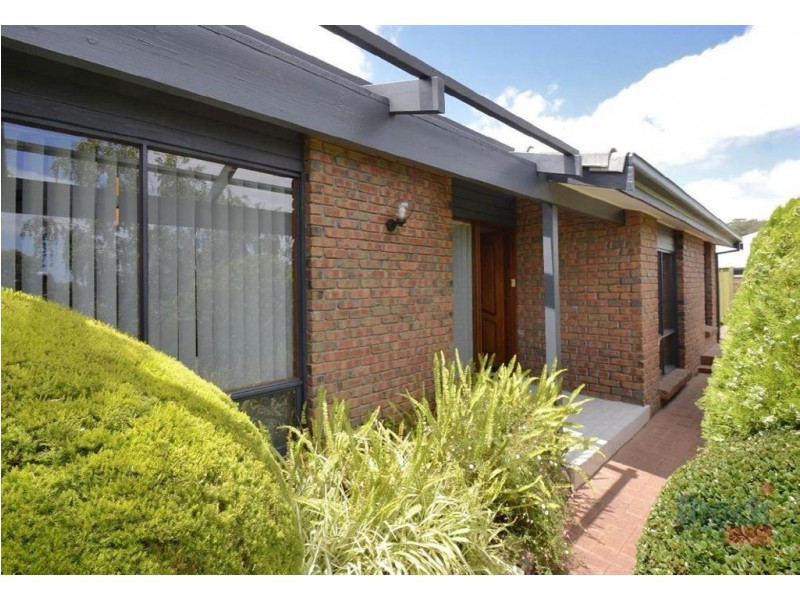 28 Monaco Circuit, Aberfoyle Park SA 5159