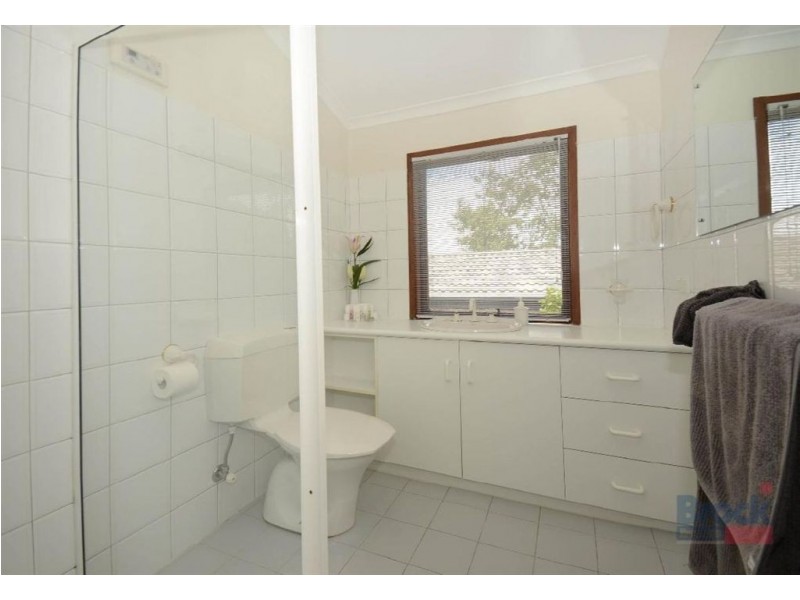 28 Monaco Circuit, Aberfoyle Park SA 5159