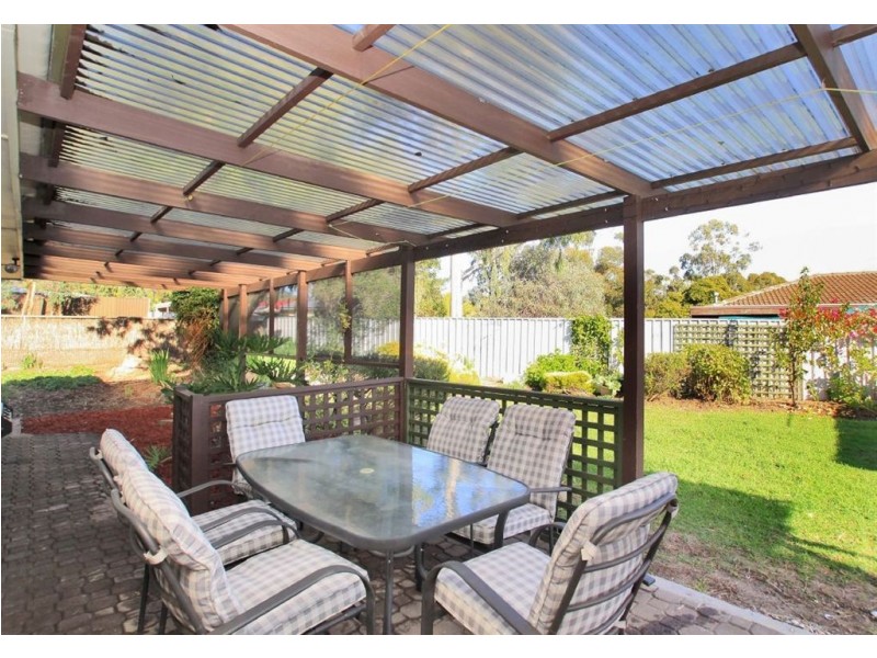 13 Horn Drive, Happy Valley SA 5159