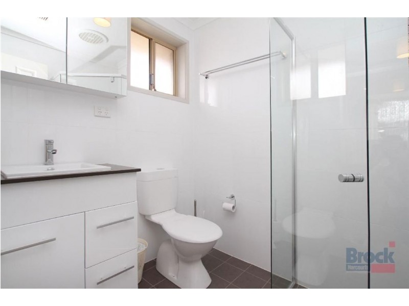 2 Hopkins Court, Woodcroft SA 5162