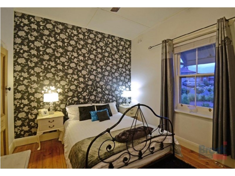 24 Newfield Drive, Old Reynella SA 5161