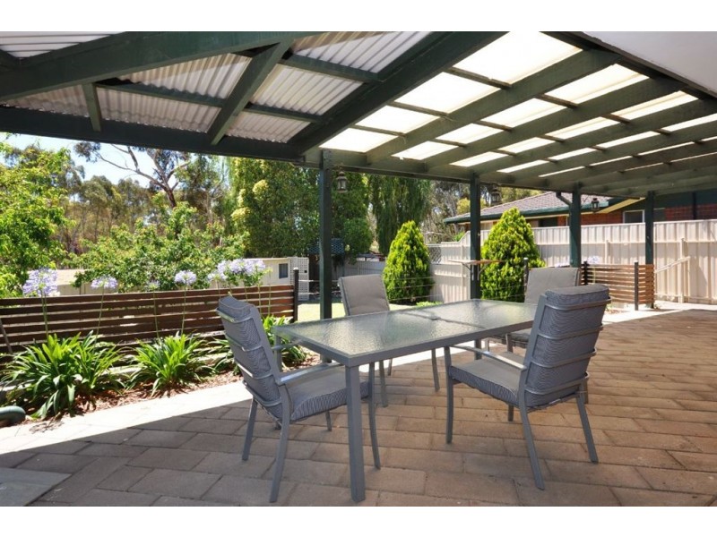 11 Santana Court, Aberfoyle Park SA 5159