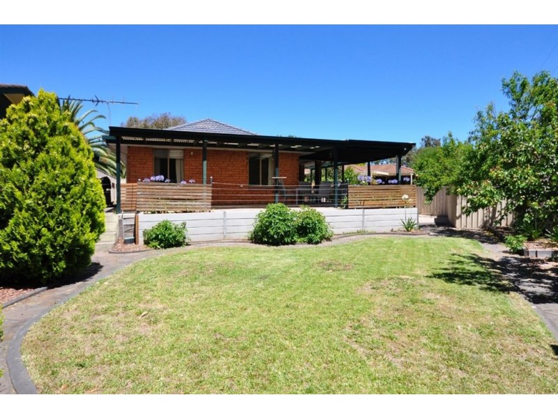 11 Santana Court, Aberfoyle Park SA 5159