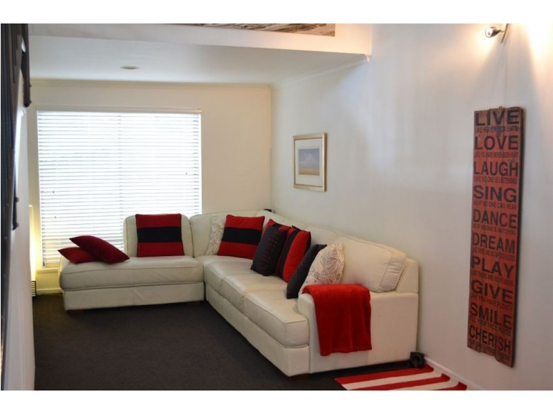 5 Springwood Court, Aberfoyle Park SA 5159