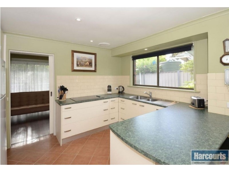 11 Tyson Avenue, Trott Park SA 5158