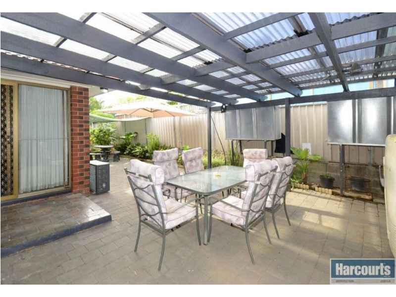 11 Tyson Avenue, Trott Park SA 5158