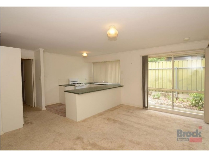 19 Lindsay Court, Aberfoyle Park SA 5159