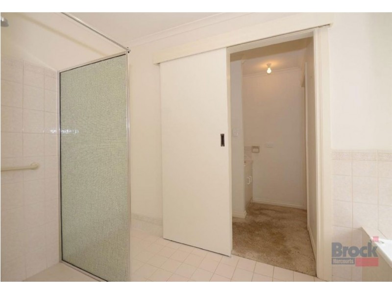 19 Lindsay Court, Aberfoyle Park SA 5159