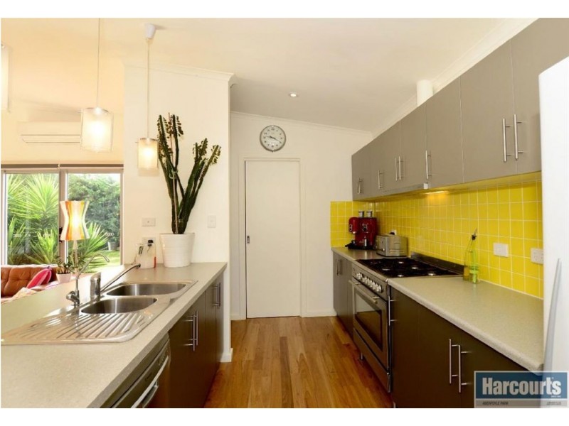 26 Robertson Road, Moana SA 5169