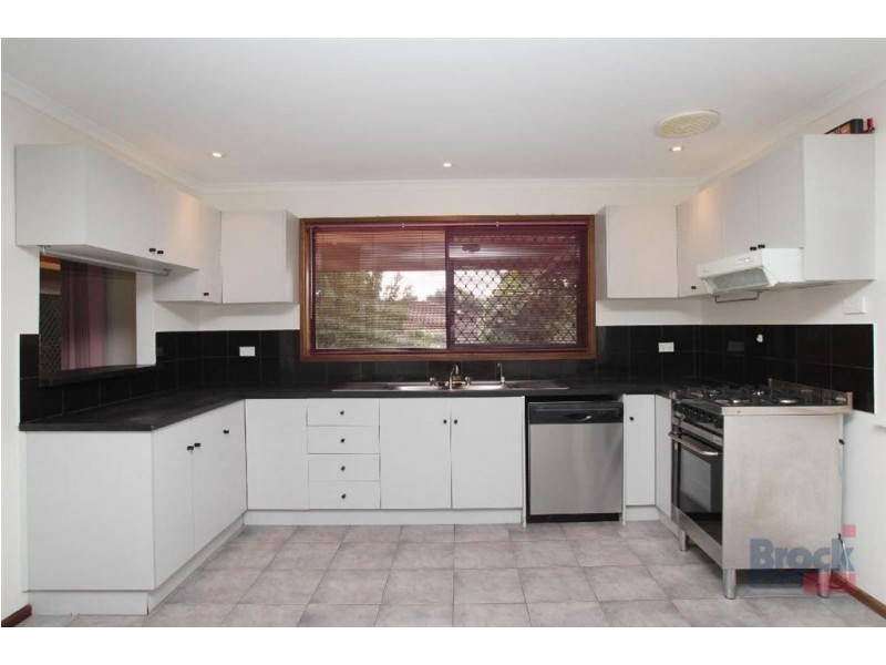 6 Alicia Street, Aberfoyle Park SA 5159