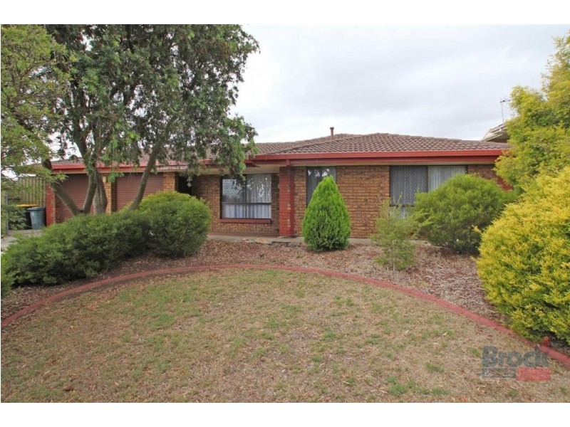 6 Alicia Street, Aberfoyle Park SA 5159