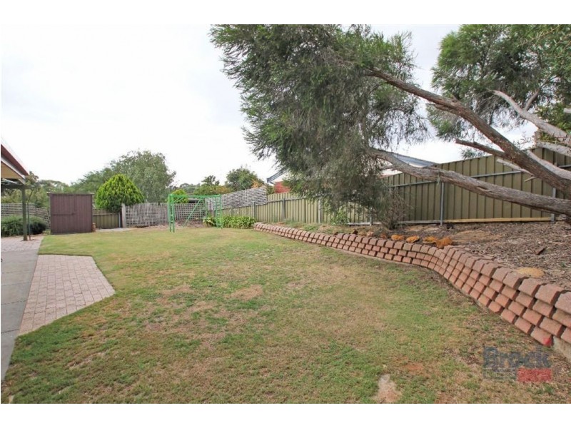 6 Alicia Street, Aberfoyle Park SA 5159