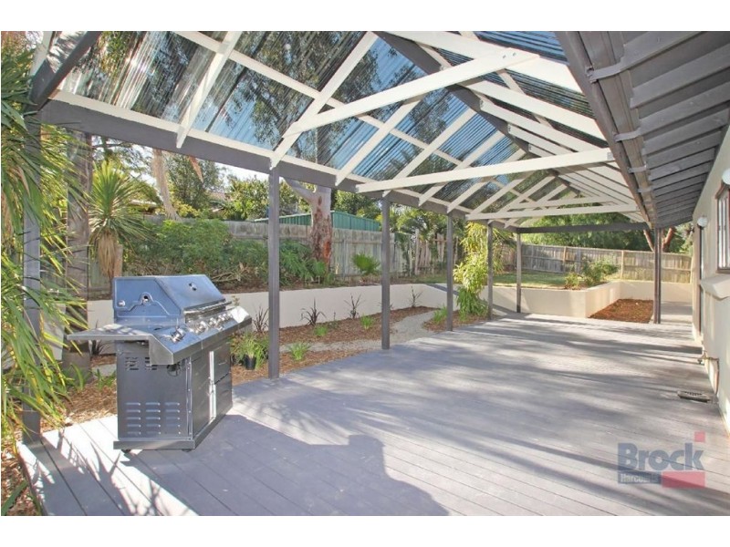 16 Durham Place, Flagstaff Hill SA 5159