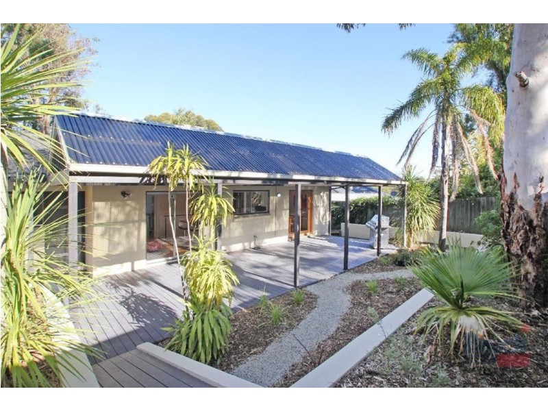 16 Durham Place, Flagstaff Hill SA 5159