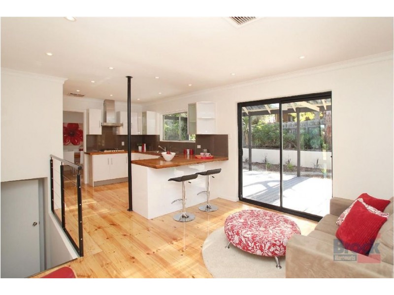 16 Durham Place, Flagstaff Hill SA 5159