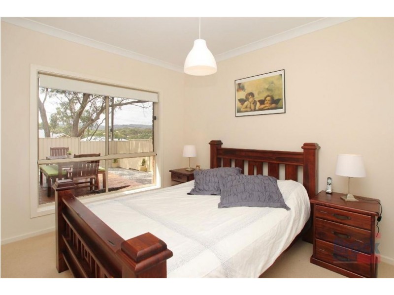 7 Bishops Hill Road, Happy Valley SA 5159